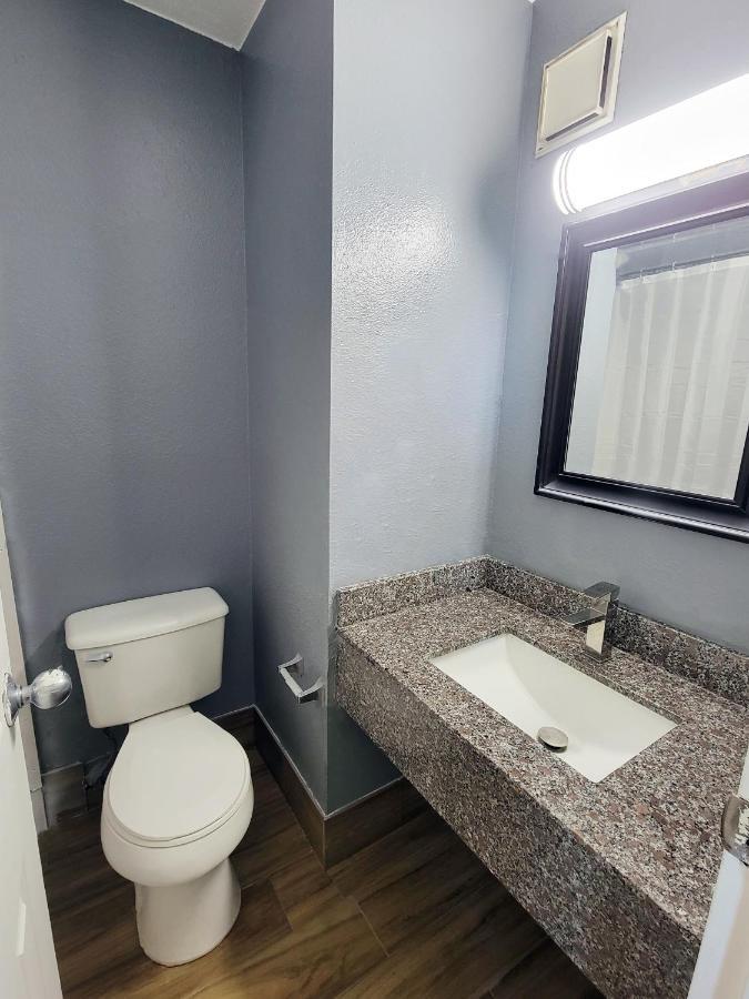 Travel Inn San Antonio Extérieur photo